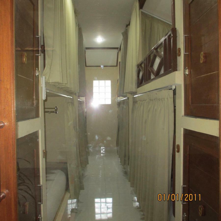 Pondok Aldi Hostel Амед Екстер'єр фото