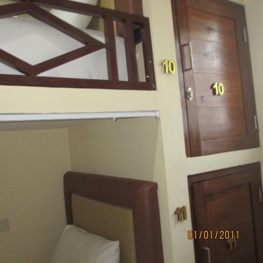 Pondok Aldi Hostel Амед Екстер'єр фото